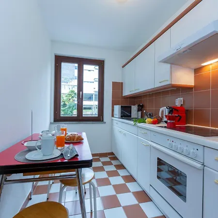 Casa Chiara Muralto With Balcony & Wi‑Fi - Happy Rentals Locarno