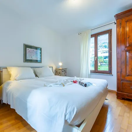 Apartment Casa Chiara Muralto With Balcony & Wi‑Fi - Happy Rentals *