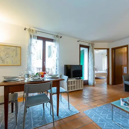 Apartment Casa Chiara Muralto With Balcony & Wi‑Fi - Happy Rentals *